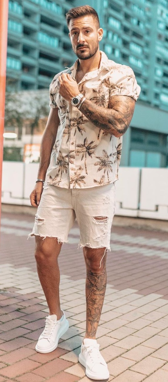Cool Floral Shirt and Shorts Outfit For Men