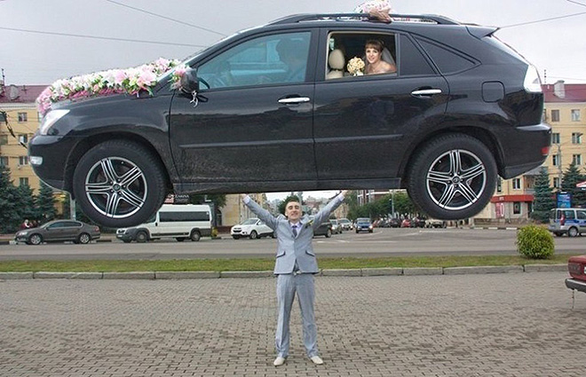 Awfully photoshopped Russian wedding pictures are awesome.