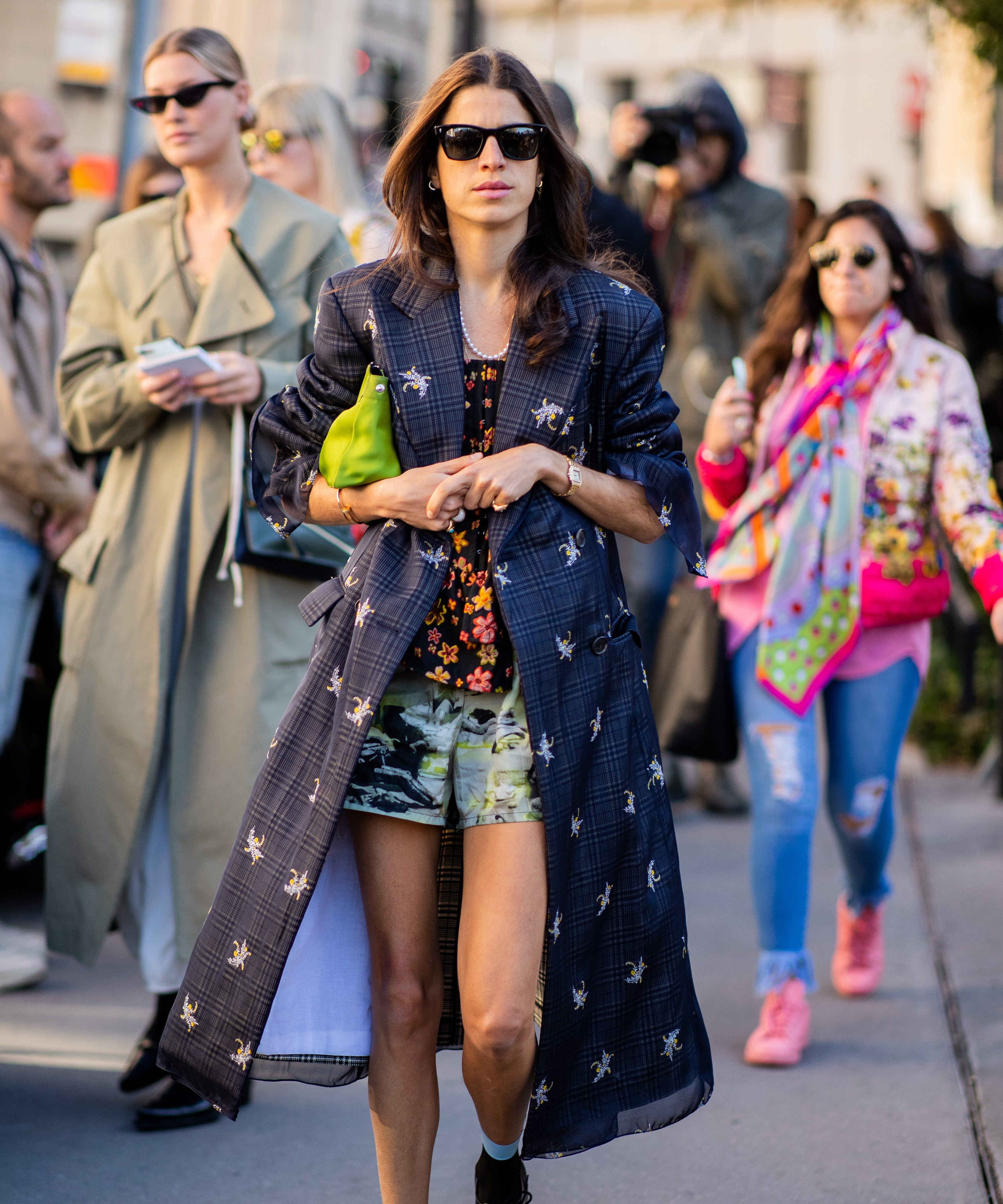 When The Arm Party Is Over: Inside The Rise & Fall Of The Man Repeller ...