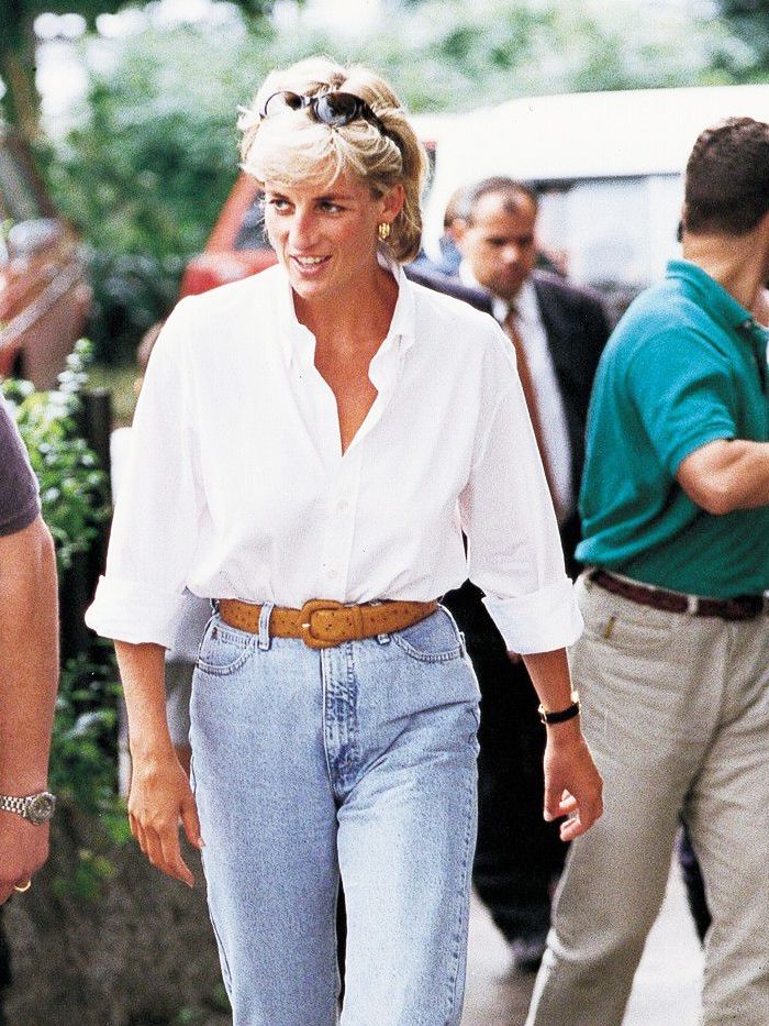 6 Princess Diana Denim Outfit Formulas That Look Cooler Than Ever