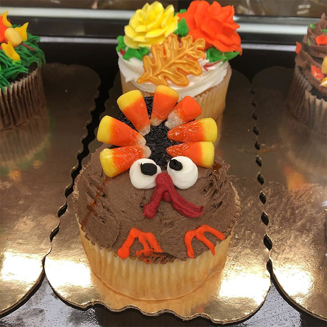 Thanksgiving cake fail.