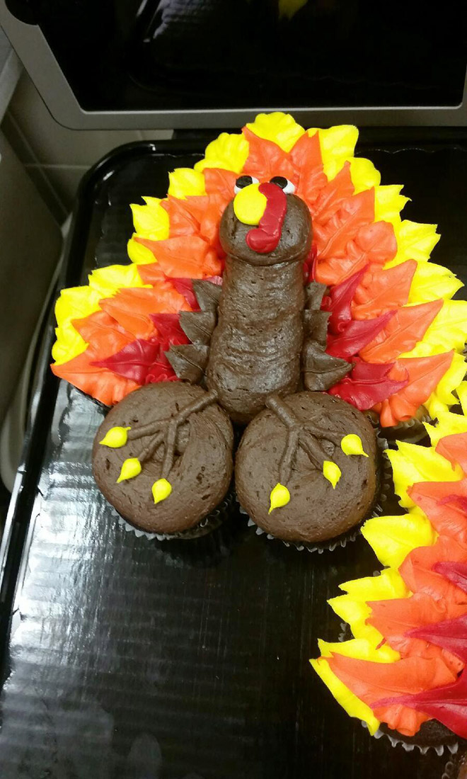 Thanksgiving cake fail.