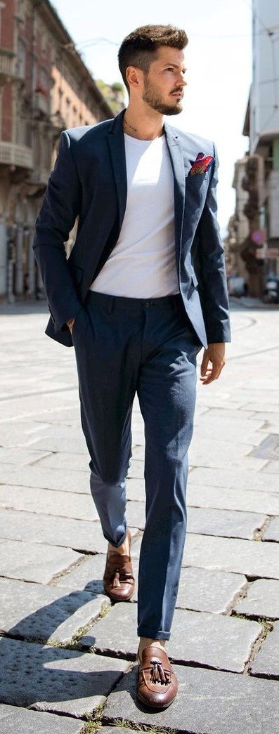 10 Amazing Ways To Wear A Casual Suit