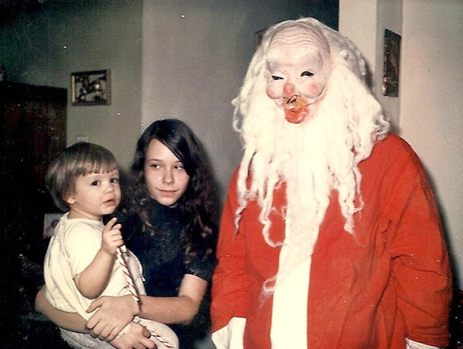 Creepy Santa that will haunt your dreams.