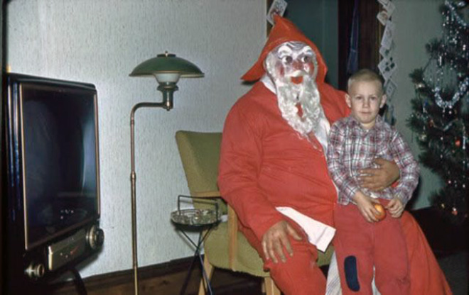 Creepy Santa that will haunt your dreams.