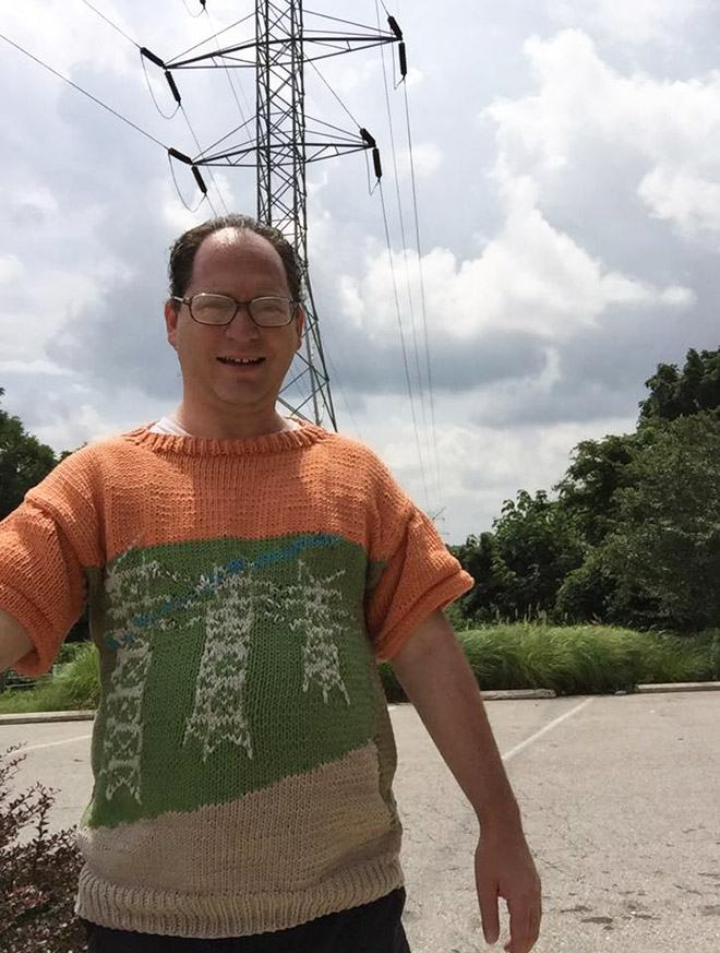 This guy wears matching sweater to the place he visits.