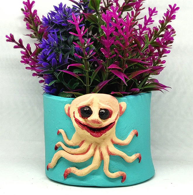 Ugly, weird, creepy pot.