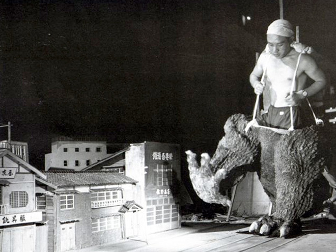 Godzilla: behind the scenes.