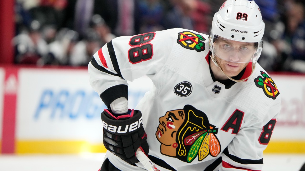 Trade decision weighs heavy on Blackhawks’ Patrick Kane as options dry up