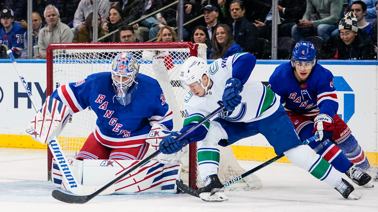 Despite strong efforts and late push, Canucks fall to Rangers