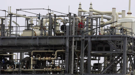 UK's supply of piped gas to EU is halted