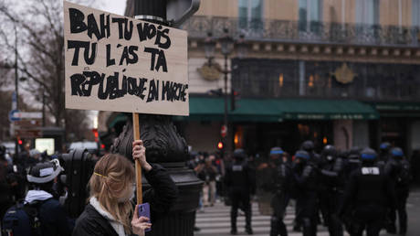 France slammed for ‘excessive force’ against protests