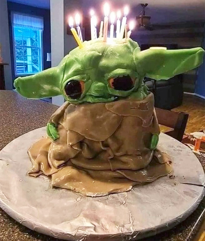 Yoda cake fail.