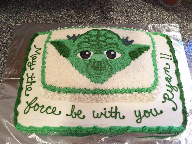 Yoda cake fail.