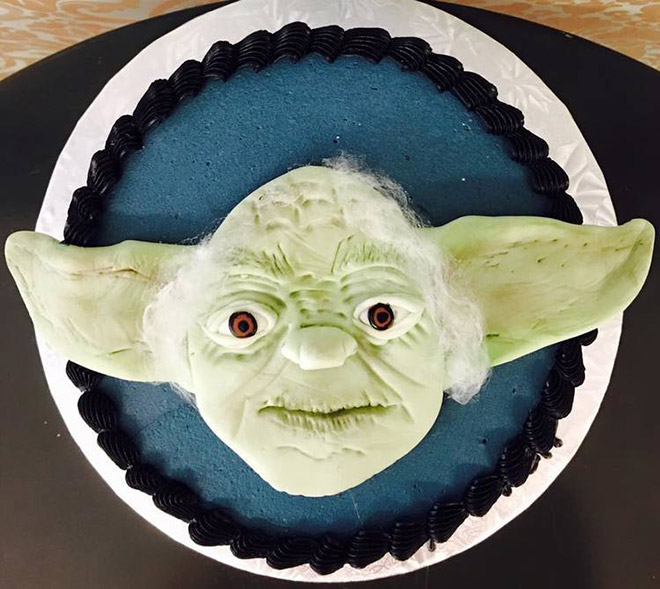 Yoda cake fail.