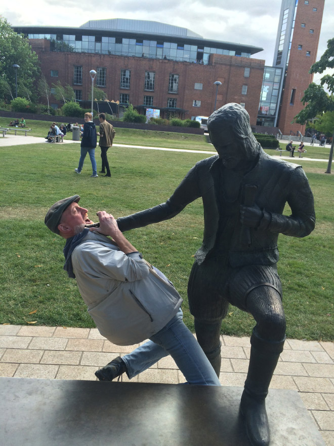 Statues have started to beat up people!