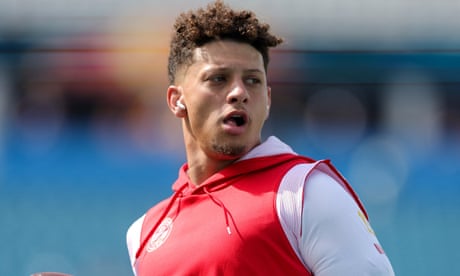 Patrick Mahomes to make more than $52m a year under restructured contract