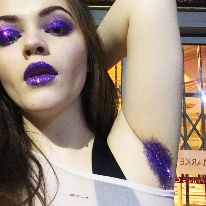 Glitter in armpit hair: beautiful or not?