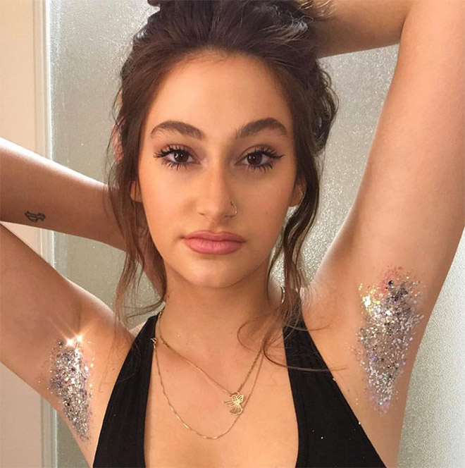 Glitter in armpit hair: beautiful or not?