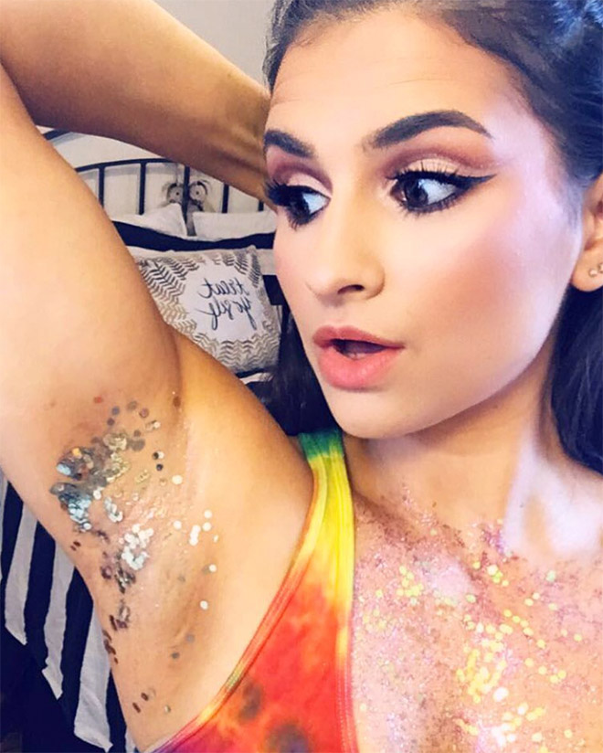 Glitter in armpit hair: beautiful or not?