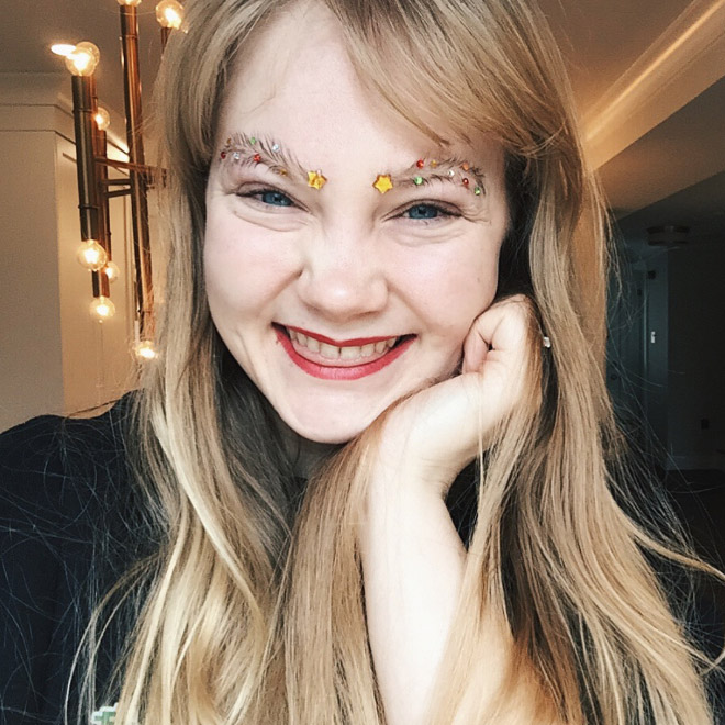 Christmas tree eyebrows.