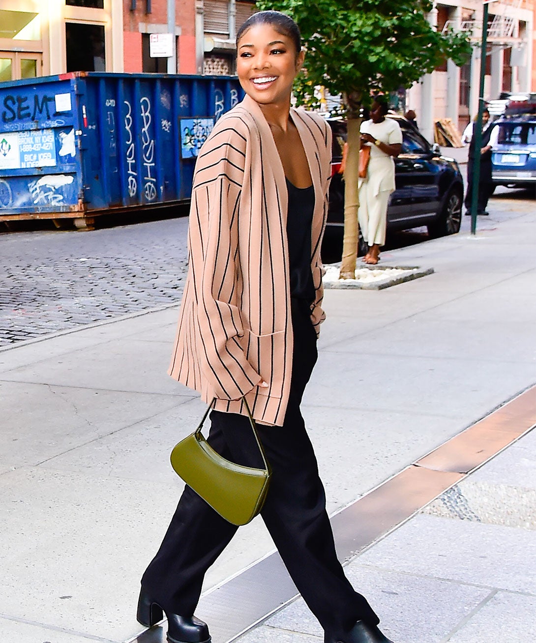Celebs Are Loving This Under-The-Radar Handbag Brand & We Want In