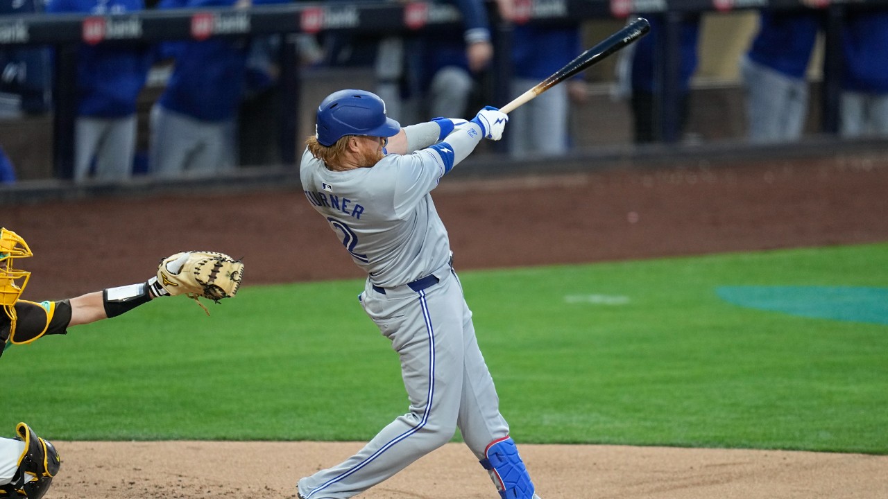 Blue Jays ride four-run second inning to series-opening win over Padres