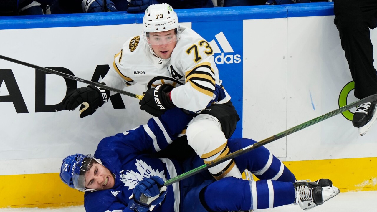 Why both Maple Leafs and Bruins have bone to pick with officials