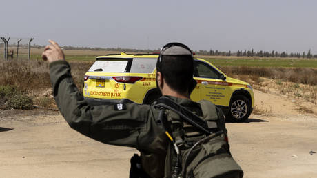 Israel shuts down Gaza border crossing after Hamas attack