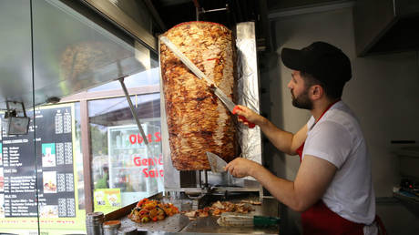 German opposition wants kebab price cap