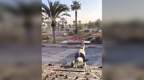 WATCH Israeli tank crush ‘I love Gaza’ sign in Rafah