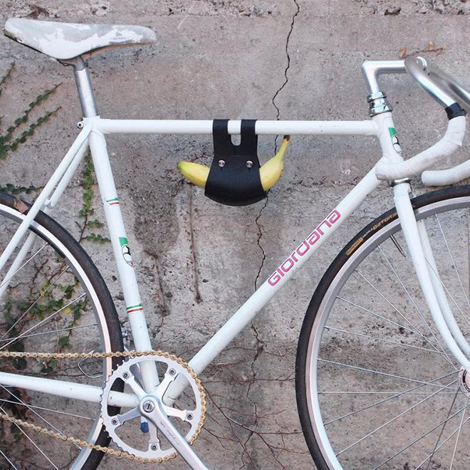 Banana holder for your bicycle.