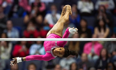 Simone Biles soars as Gabby Douglas scratches at historically gilded US Classic