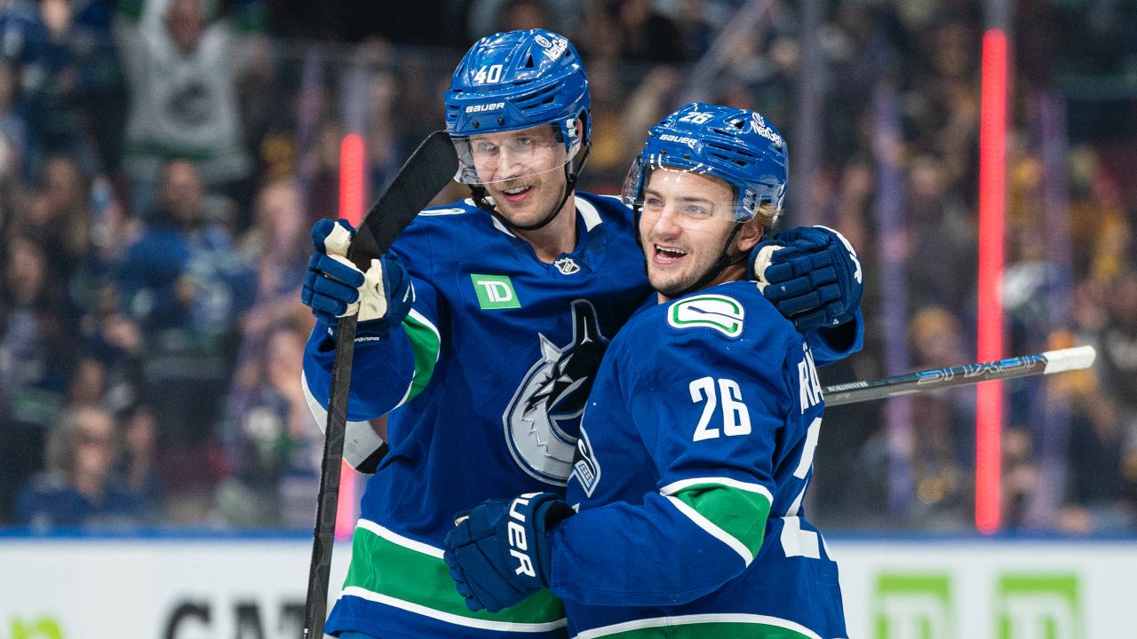 Pettersson, Canucks having fun again with bounce-back win over Flames