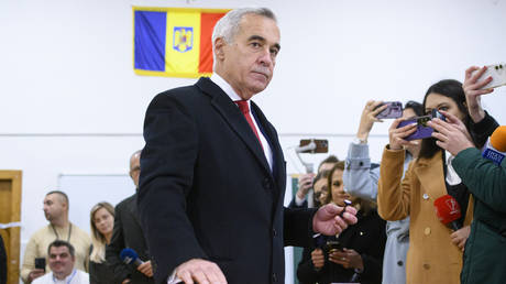 ‘Romania under tyranny’: How EU-sceptic Calin Georgescu got barred from new elections