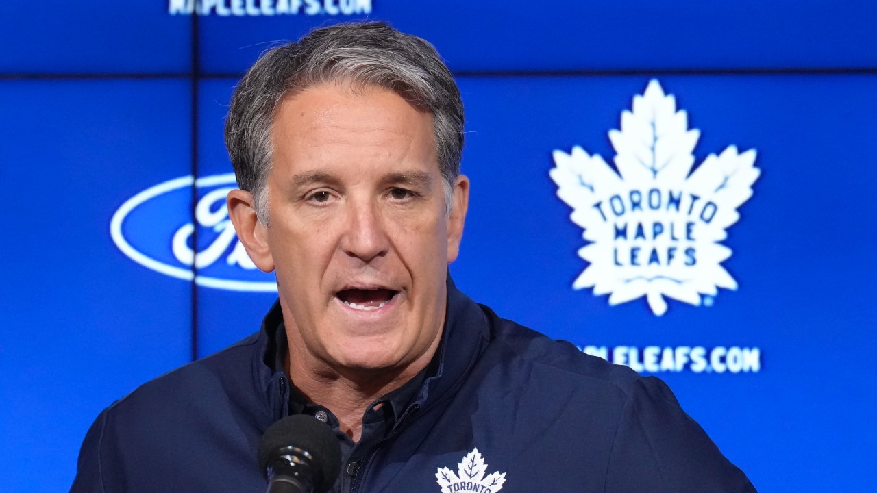 Maple Leafs grant Islanders permission to speak to Brendan Shanahan