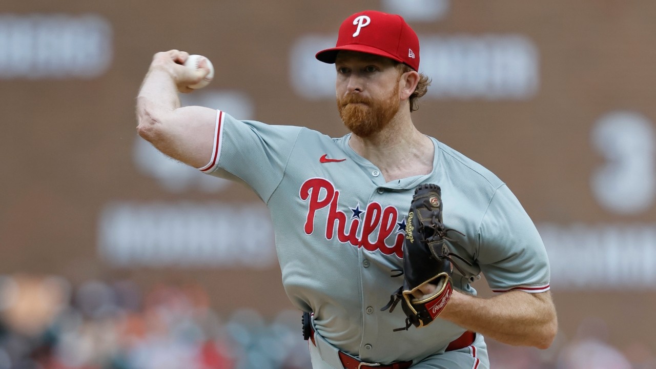 Blue Jays, right-handers Turnbull and Urena agree to big-league deals