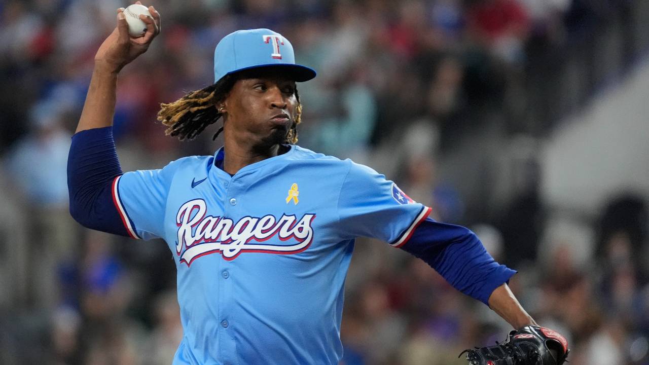 Blue Jays right-hander Jose Urena to start against Angels