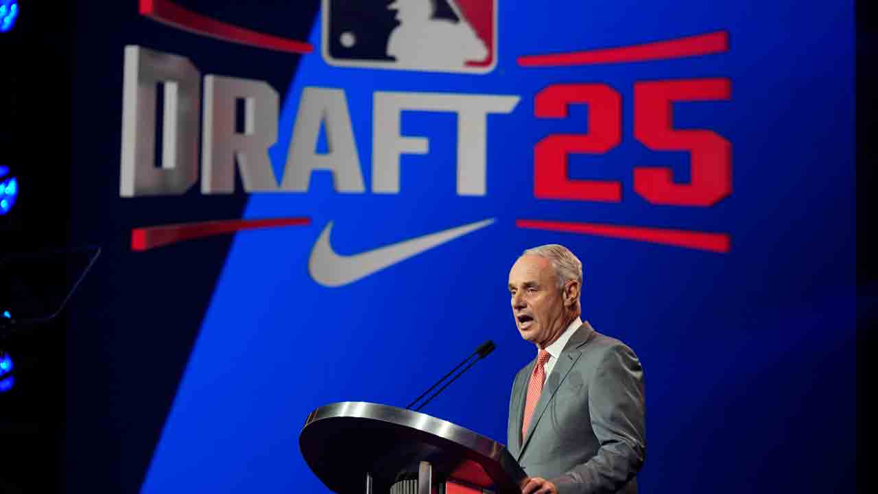 Blue Jays bet on upside again, take JoJo Parker eighth overall in MLB Draft