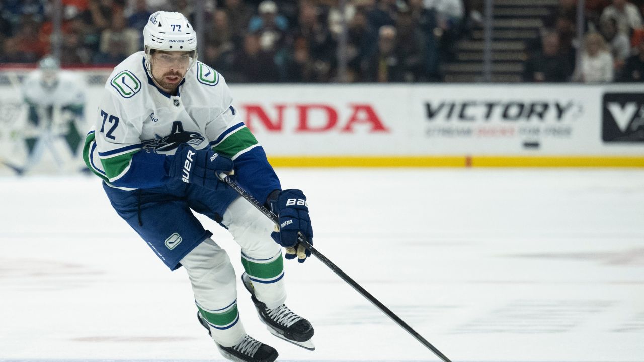Can Filip Chytil be the second-line centre the Canucks desperately need?