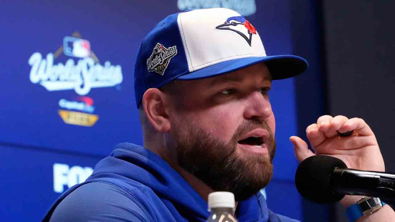 Watch Live: Blue Jays speak during World Series workout day