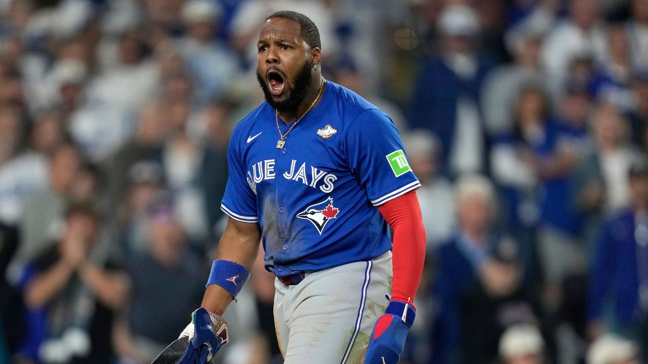 Watch Blue Jays Central ahead of World Series Game 4