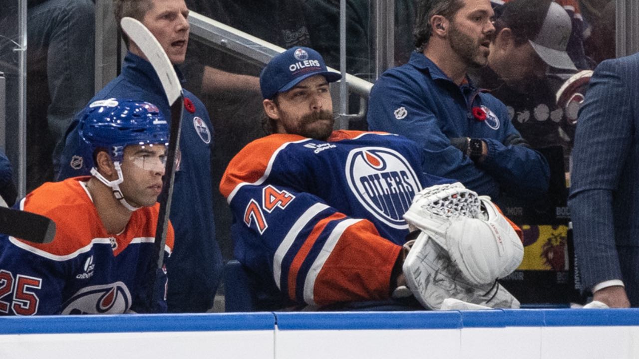 Clock ticking for Oilers to solve goaltending woes