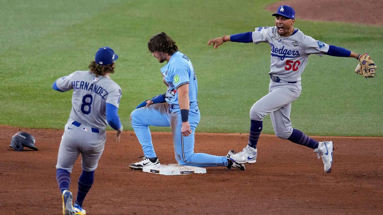 What went wrong for Blue Jays in ‘unfortunate’ 9th inning?