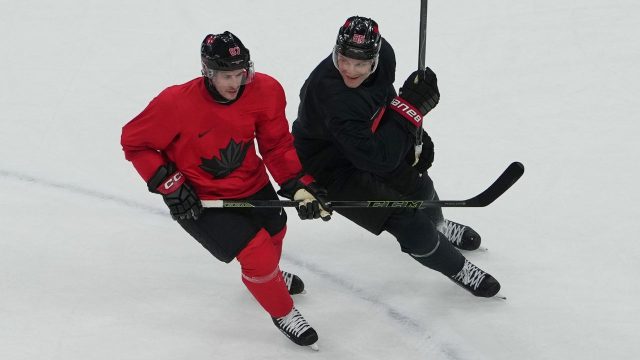 Keep up with Olympic men's hockey