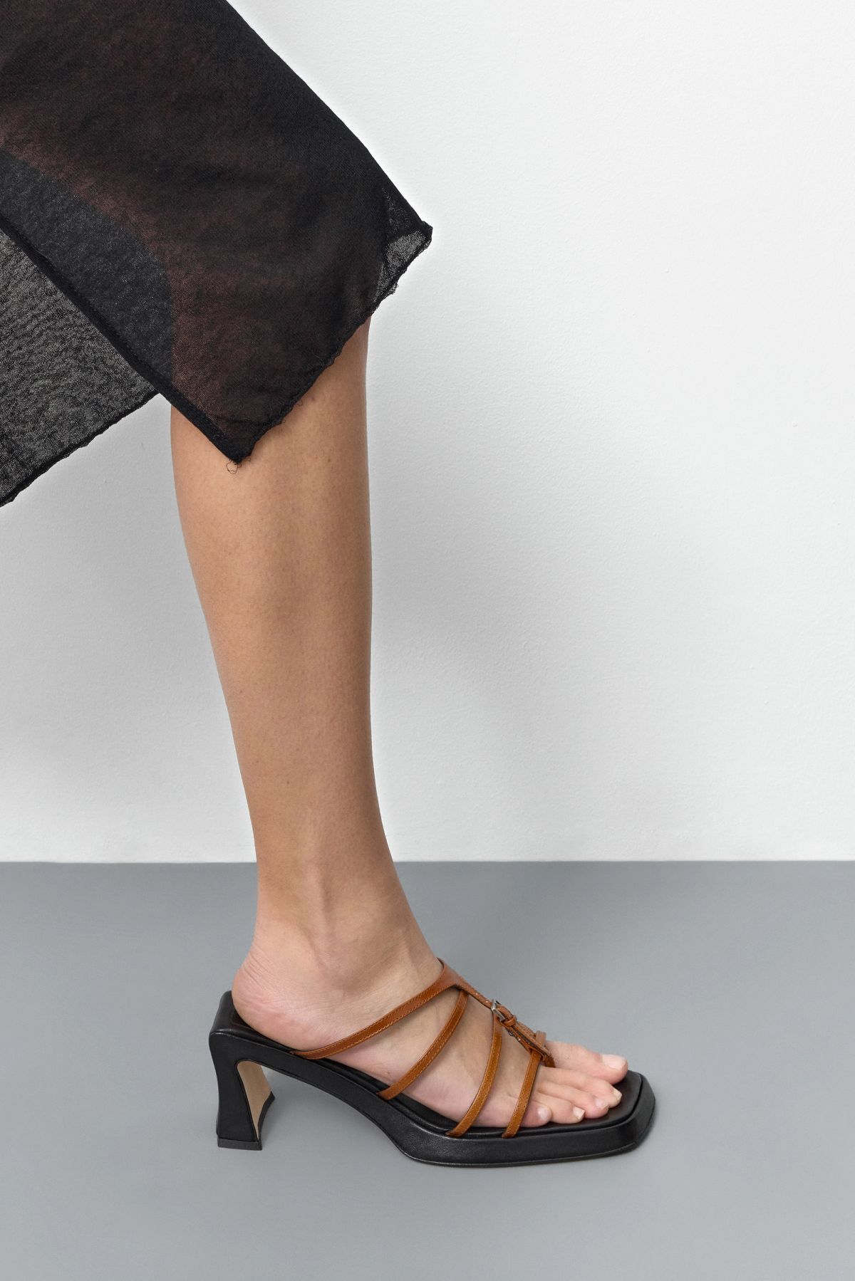 Indi Sandals - Tan Leather