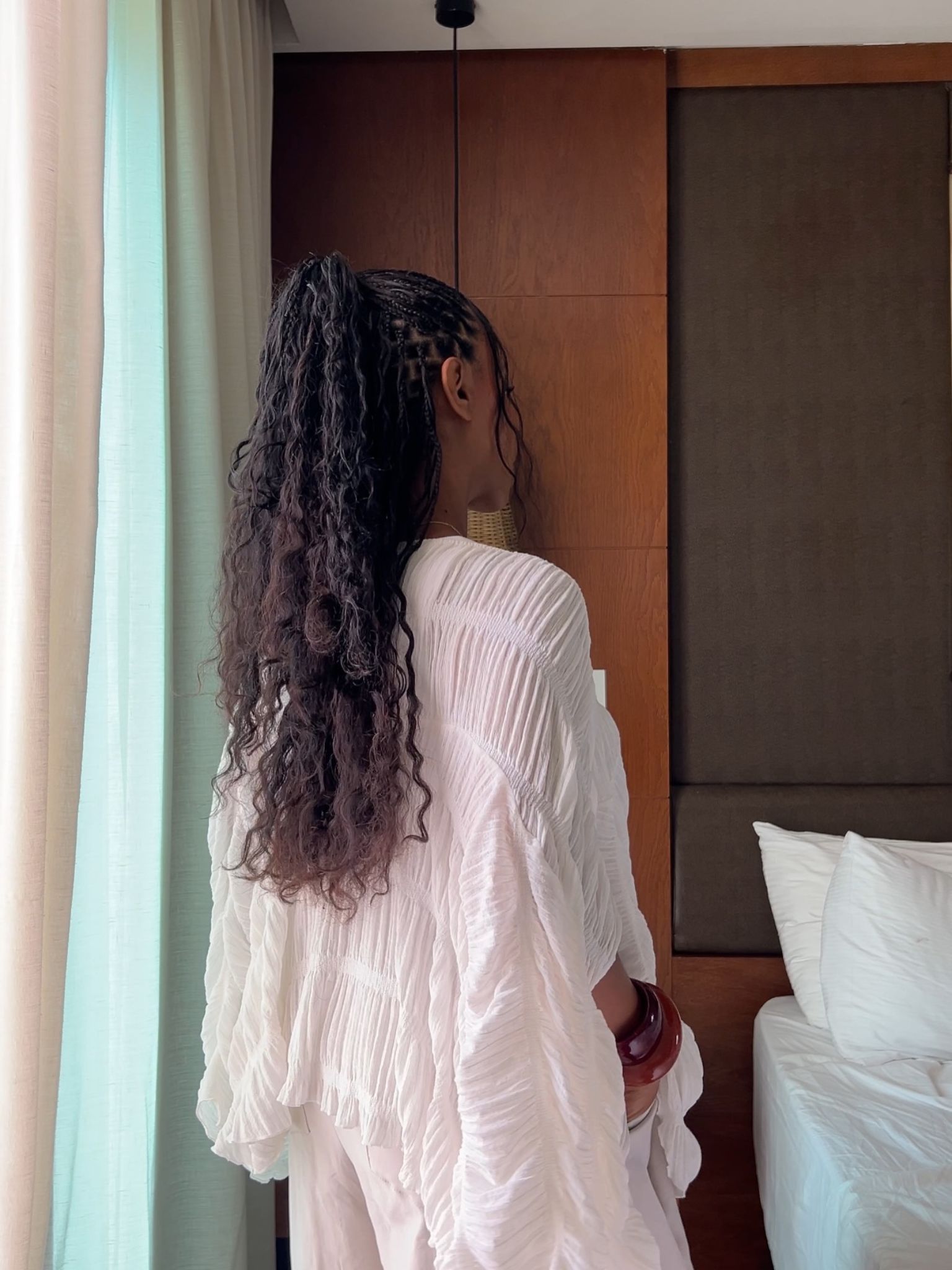 @aysha.sow with long hair