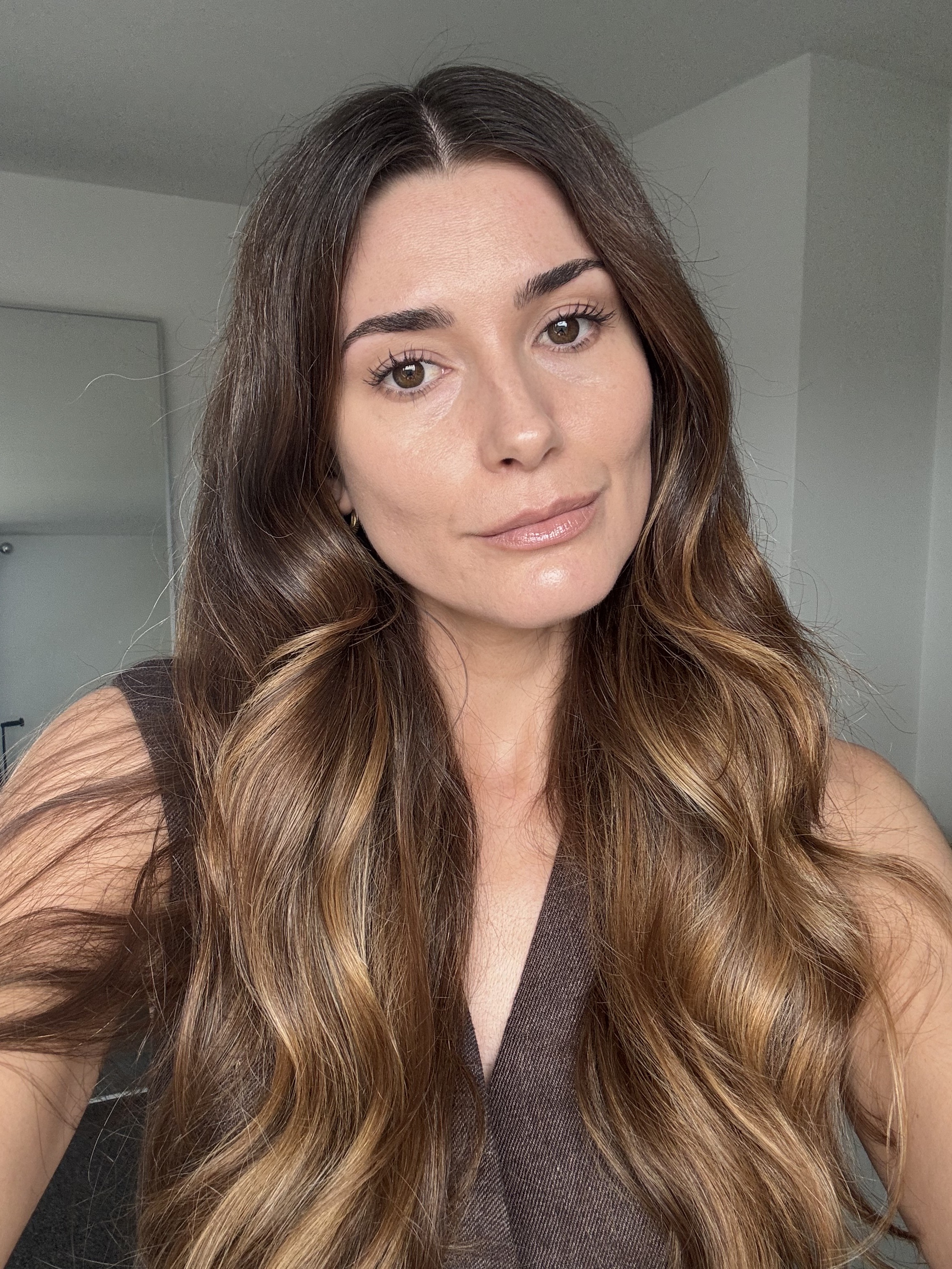 Eleanor with one coat of Merit Clean Volume mascara