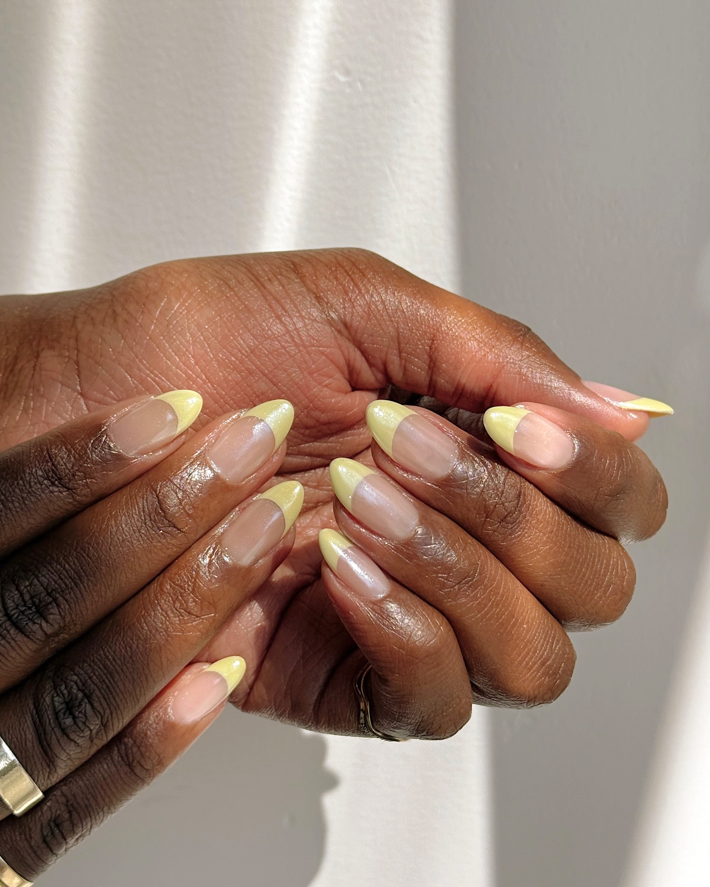 Chrome yellow French tips.