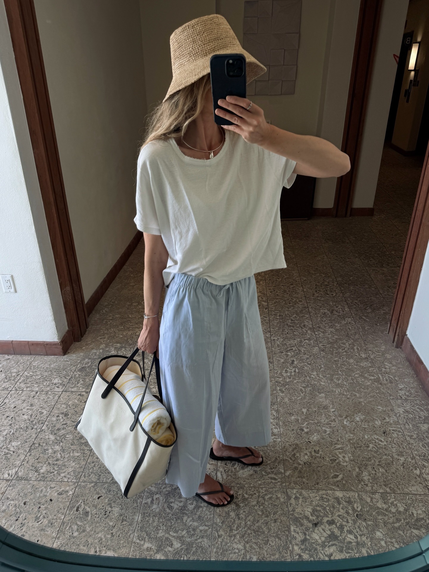 linen outfit idea